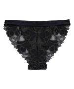 Whispers バックオープンデザインショーツ