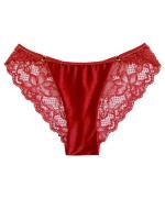 Velvet Sin ベロア×レースショーツ