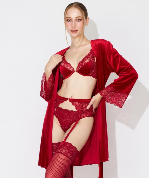 Velvet Sin ベロア×レースガウン